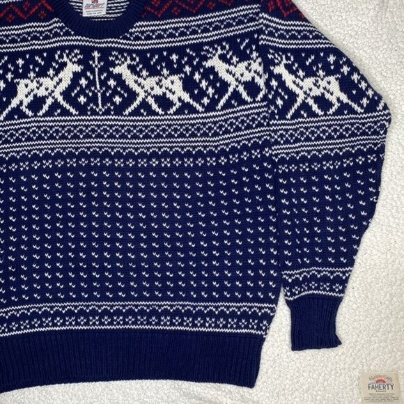Vintage Norsport Knitted Reindeer Winter Sweater: Size Large - Picture 6 of 10
